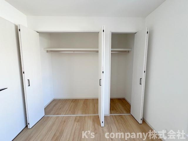 高座郡寒川町一之宮5丁目　中古戸建の収納|洋室6.5帖の収納スペース◇
