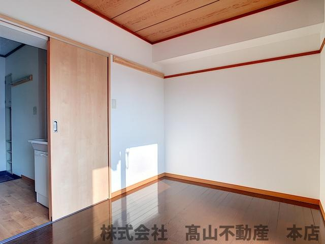 キャンパスシティ正門前Ⅰの洋室