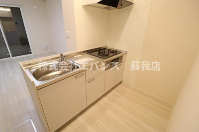 【キッチン】 | メゾン・グランシャリオ | 使いやすいキッチンです