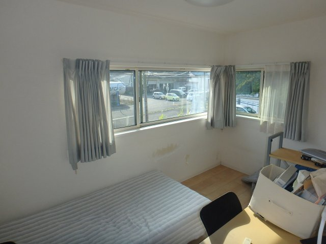 S1752H　吉佐美築浅住宅の洋室