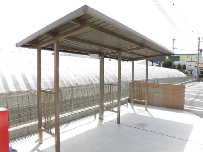 エントラール　Ａのその他共用部分|駐輪場に自転車も停められます♪