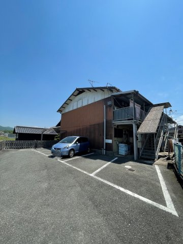 アパート水小屋の外観