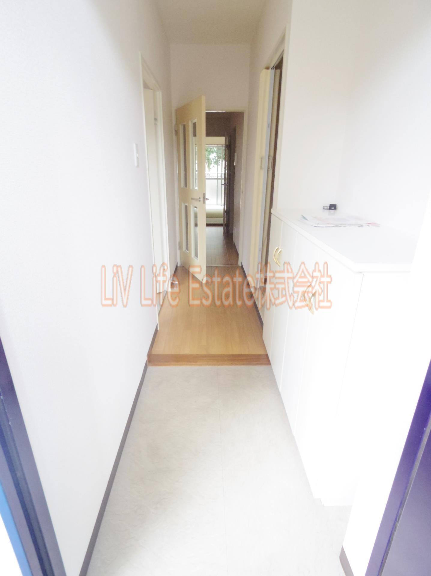 ロングキャッスルIの玄関