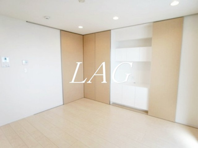 【居間・リビング】 | リブリ・千 | 洋室のお部屋です。（同仕様です。）