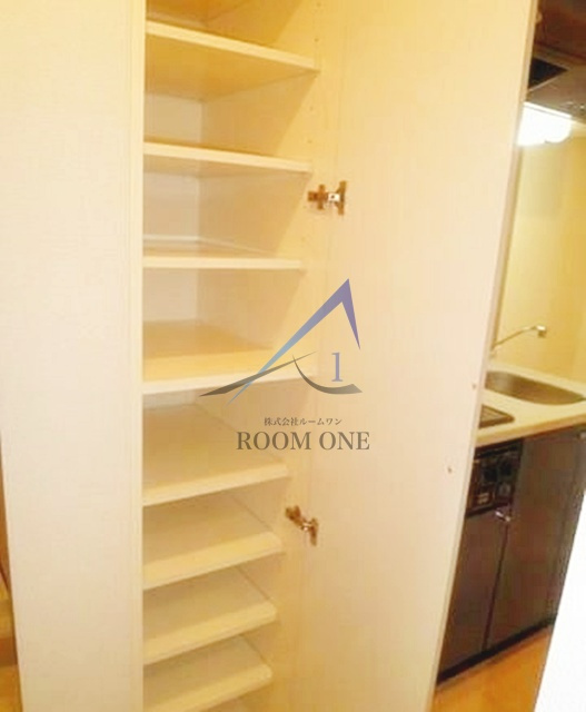 ガラ・ステーション岩本町Ｎｏｒｔｈの内装