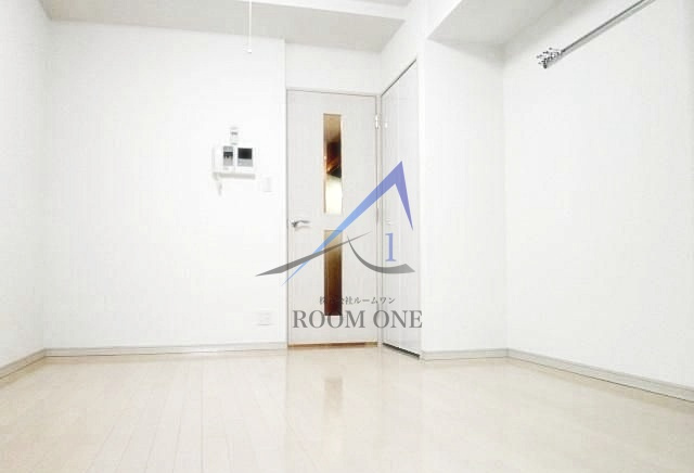 ガラ・ステーション岩本町Ｎｏｒｔｈの居間・リビング|洋室のお部屋です。