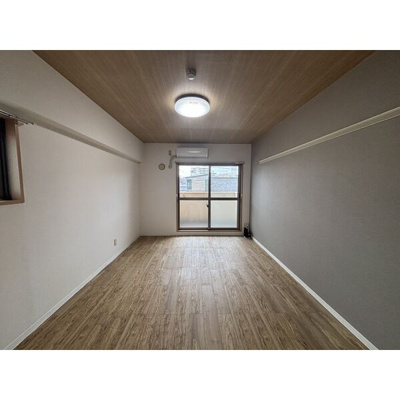 【居間・リビング】 | パンシオン千種 | おしゃれなリビングです