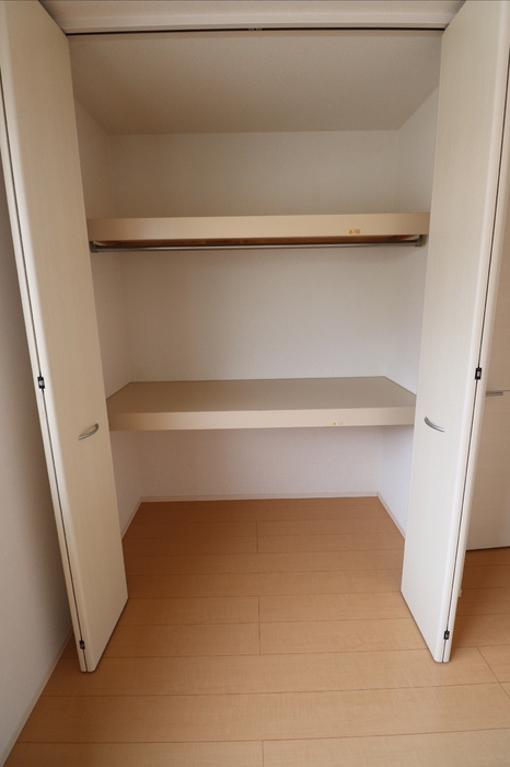 ラトンラヴ―ル　Ⅱ番館の収納|収納スペース豊富です☆