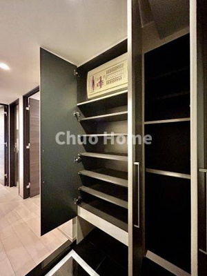 【防犯設備】 | レーベンリヴァーレ浅草エヴァープライド | 【防犯カメラ】何かあった時の大事な証拠になることももちろんなりますが、防犯というくらいですので大事なのは防犯カメラがあることによって抑止力につながることですよね。