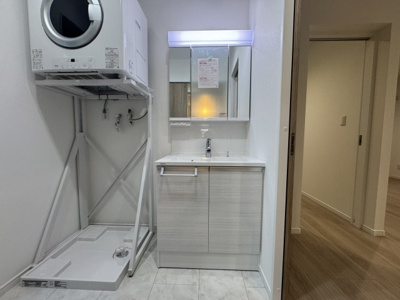 【独立洗面台】 | 中城南上原Ⅱ（全3棟）RC造新築平屋ラスト2号棟 | 2号棟　ガス衣類換気乾燥機付き♪