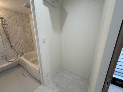 【脱衣所】 | 中城南上原Ⅱ（全3棟）RC造新築平屋ラスト2号棟 | 2号棟　脱衣室♪