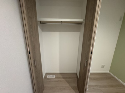 【収納】 | 中城南上原Ⅱ（全3棟）RC造新築平屋ラスト2号棟 | 2号棟　洋室4.5帖＋CL付き♪