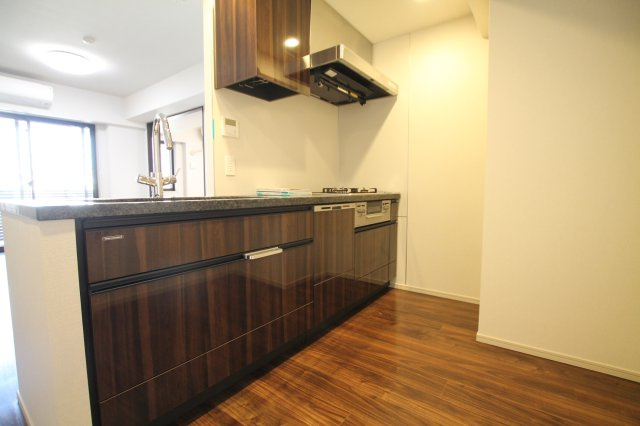 ※同間取り別部屋参考写真となります