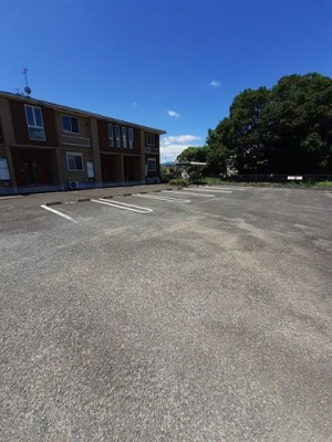 【駐車場】 | シャルマン・シャトーⅡ | 【シャルマン・シャトーⅡ】駐車場完備です