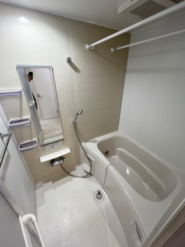 プレジール　ウエストの浴室