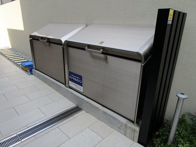 プレジール　ウエストのその他共用部分|ダストBOX