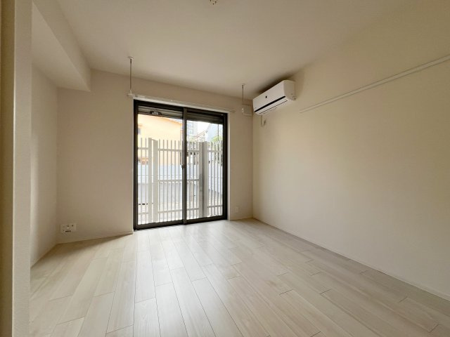 プレジール　ウエストの居間・リビング