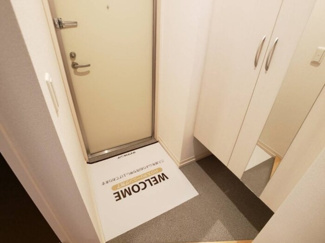 【玄関】 | シャトード新