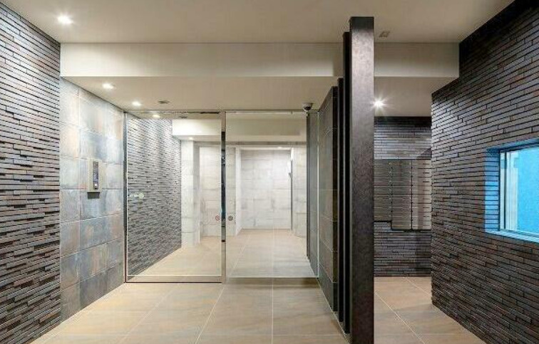 ラフィスタ調布多摩川のロビー