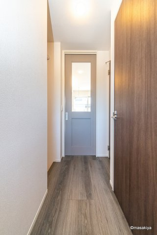 ヴィラ・飯綱の玄関