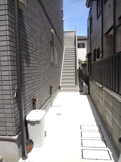 ル　プティ　エタンのエントランス