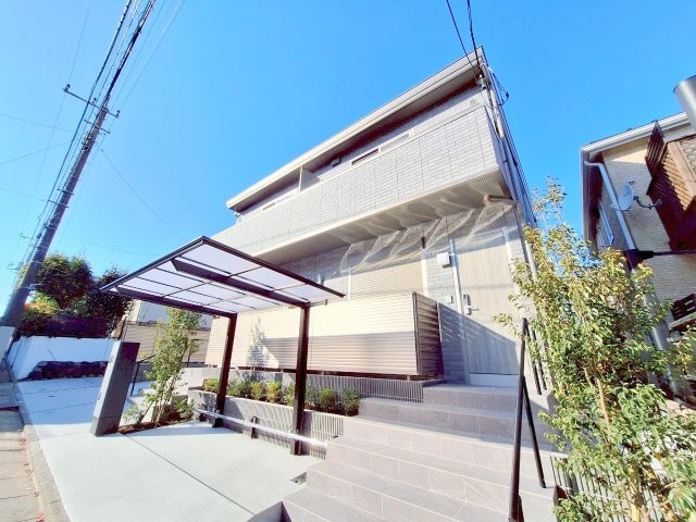 グランシャリオ　めじろ台