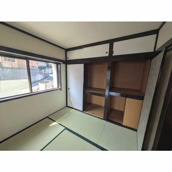 マンション萩が丘の収納