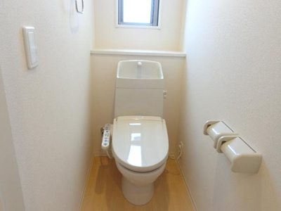 【トイレ】 | アーバングレイス | シャワー付トイレ