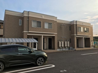 【駐車場】 | アーバングレイス | 外観写真（昼）