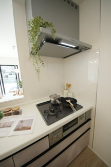 【構造・工法・仕様】 | 【仲介手数料無料！！】府中市日新町5丁目　新築戸建て（全19棟）B号棟　5390万円