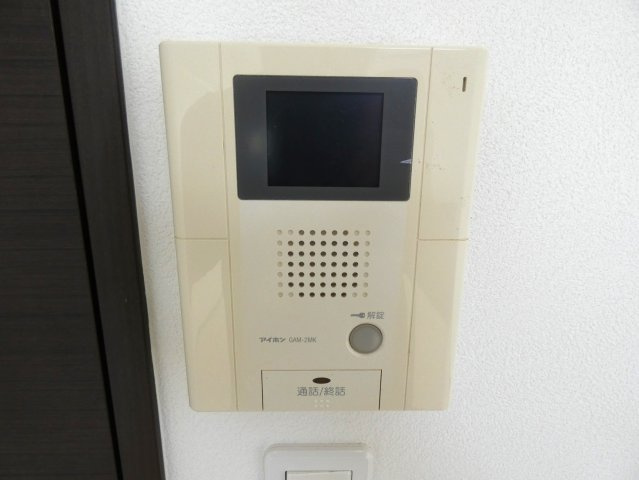 ソレイユのセキュリティ|モニター付きインターホンです