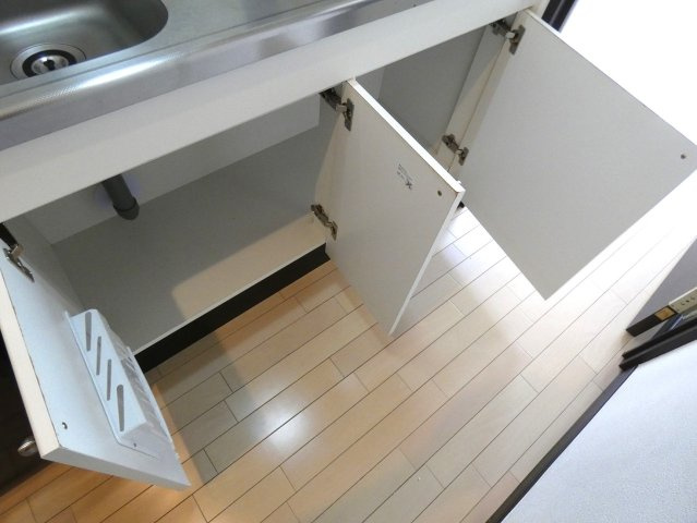 ソレイユのキッチン|キッチン下収納です