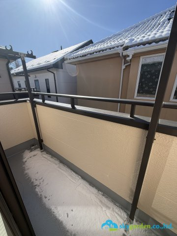 平塚市四之宮4丁目　中古戸建のバルコニー