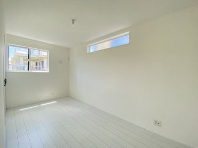 【洋室】 | 八重瀬町東風平Ⅲ（全2棟）1号棟 | ※同施工会社写真です　