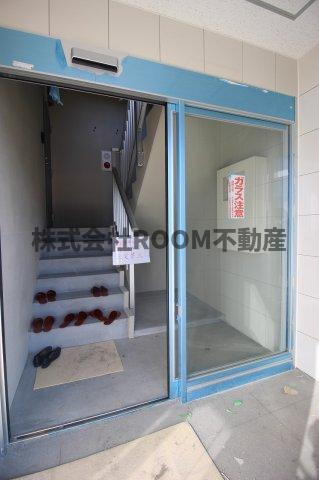 MTMのエントランス|落ち着いたエントランスです