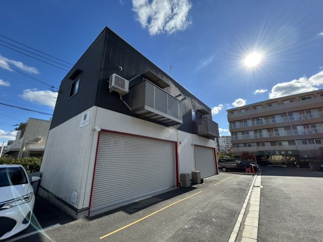 プレミアムガレージハウス大阪 吹田