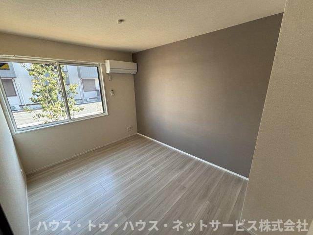 プラヴールの洋室