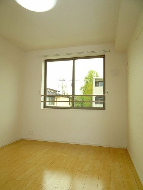 モデッサ・Kの寝室