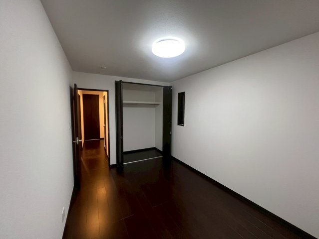 八尾市山本町南3丁目新築戸建の洋室