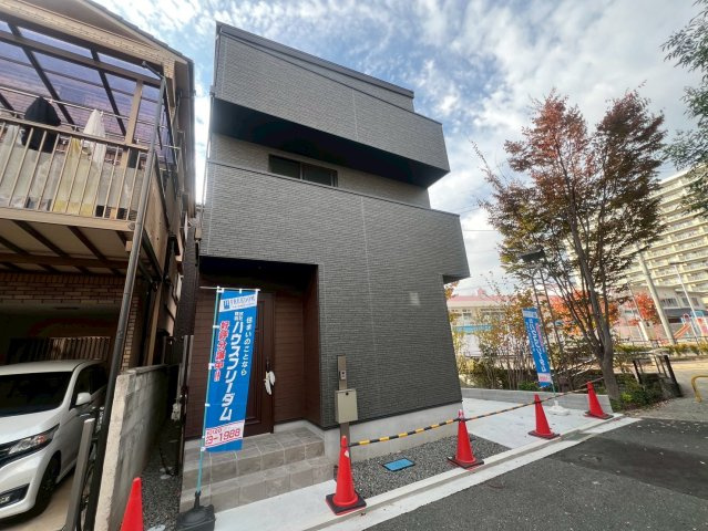 八尾市山本町南3丁目新築戸建の外観