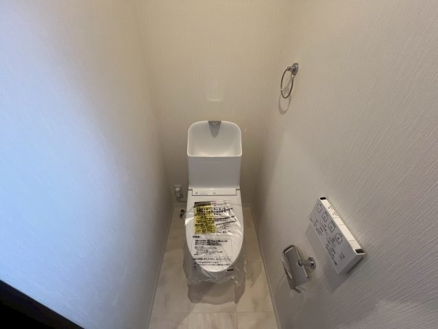 八尾市山本町南3丁目新築戸建のトイレ