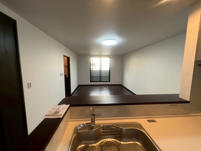 八尾市山本町南3丁目新築戸建の居間・リビング