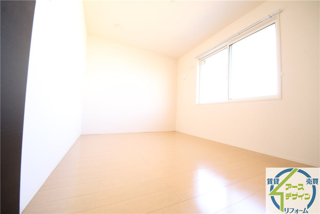 ヴィルヌーブ　サンティ―エの洋室|※類似部屋