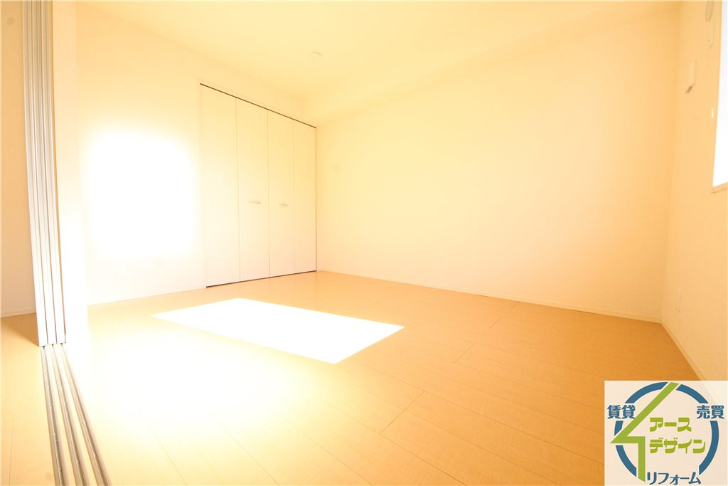 ヴィルヌーブ　サンティ―エの寝室|※類似部屋