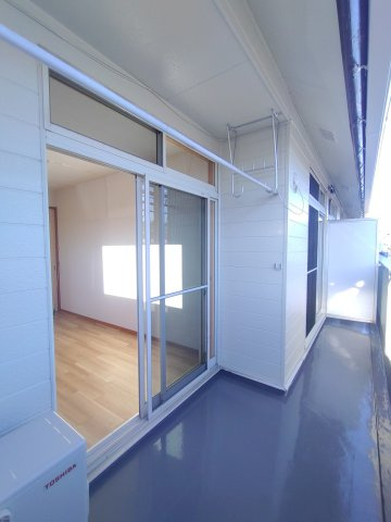 友希ハイツのバルコニー