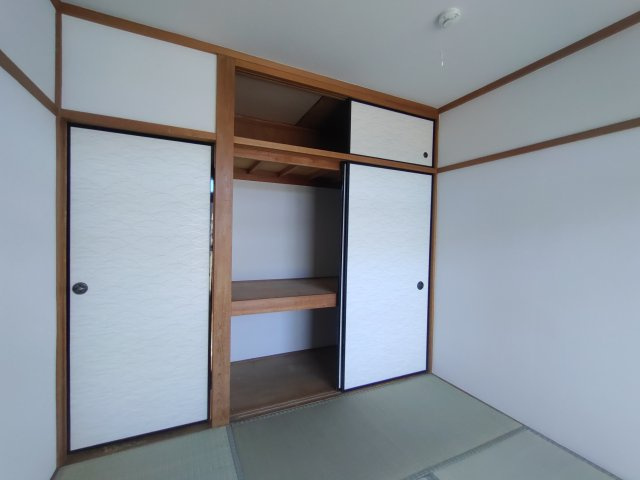 友希ハイツの収納