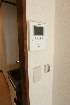 【セキュリティ】 | パールハイムアライ | 防犯対策に有効なカメラ付きインターホン！録画機能が付いているので留守中の訪問者まで確認できます♪