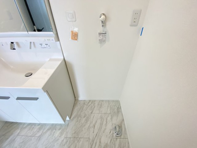 【ランドリースペース】 | 八重瀬町東風平Ⅲ（全2棟）2号棟 | ※同施工会社写真です　