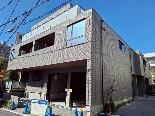 ドマーニ山王の外観