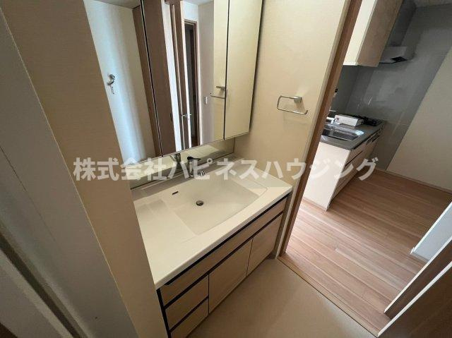 ライオンズタワー柏の独立洗面台|他部屋参考写真